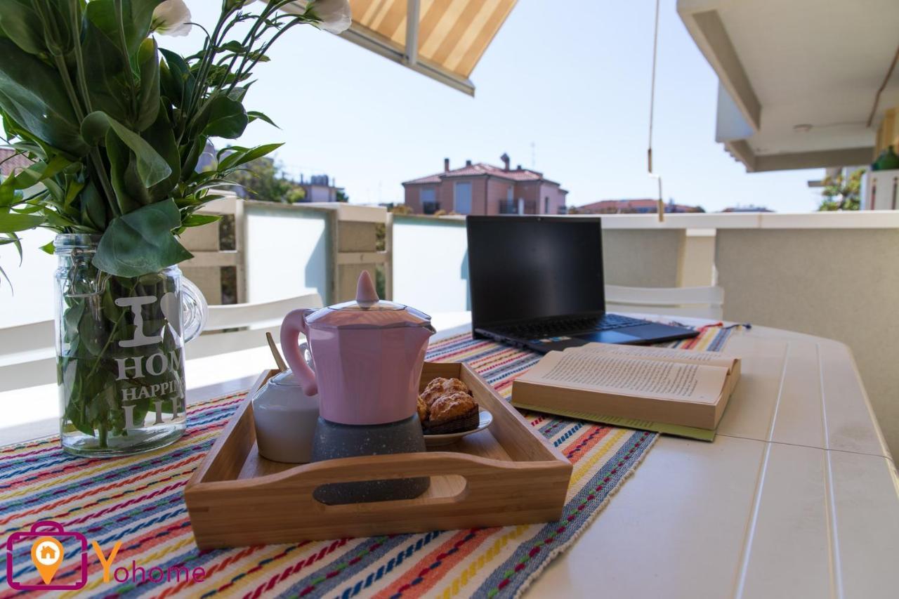 Appartamento Virgi Con Vista Mare A By Yohome